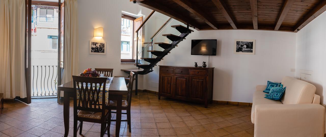 Apartment Vilagos & Loft Taormina