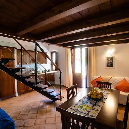 Vilagos Apartments & Loft Taormina Exterior foto