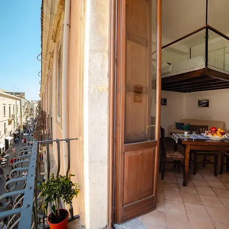 Vilagos Apartments & Loft Taormina Exterior foto