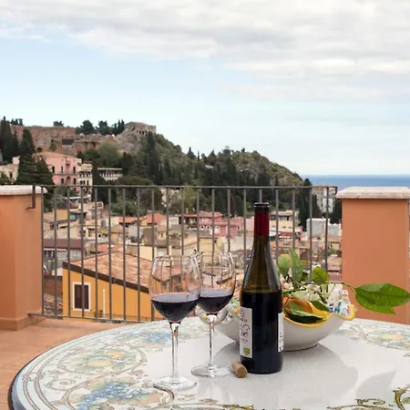 Vilagos Apartments & Loft Taormina Exterior foto
