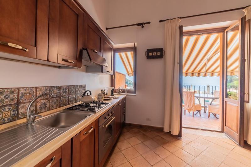 Vilagos & Loft Apartment Taormina