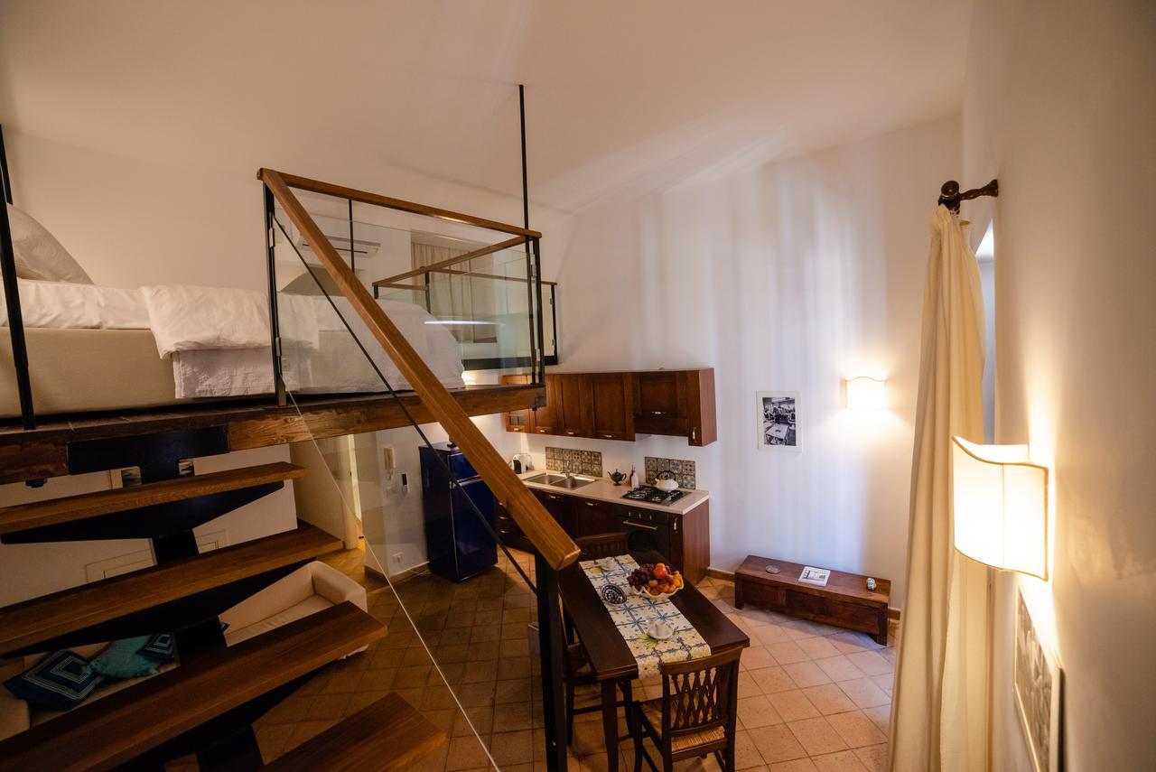 Vilagos & Loft Apartment Taormina