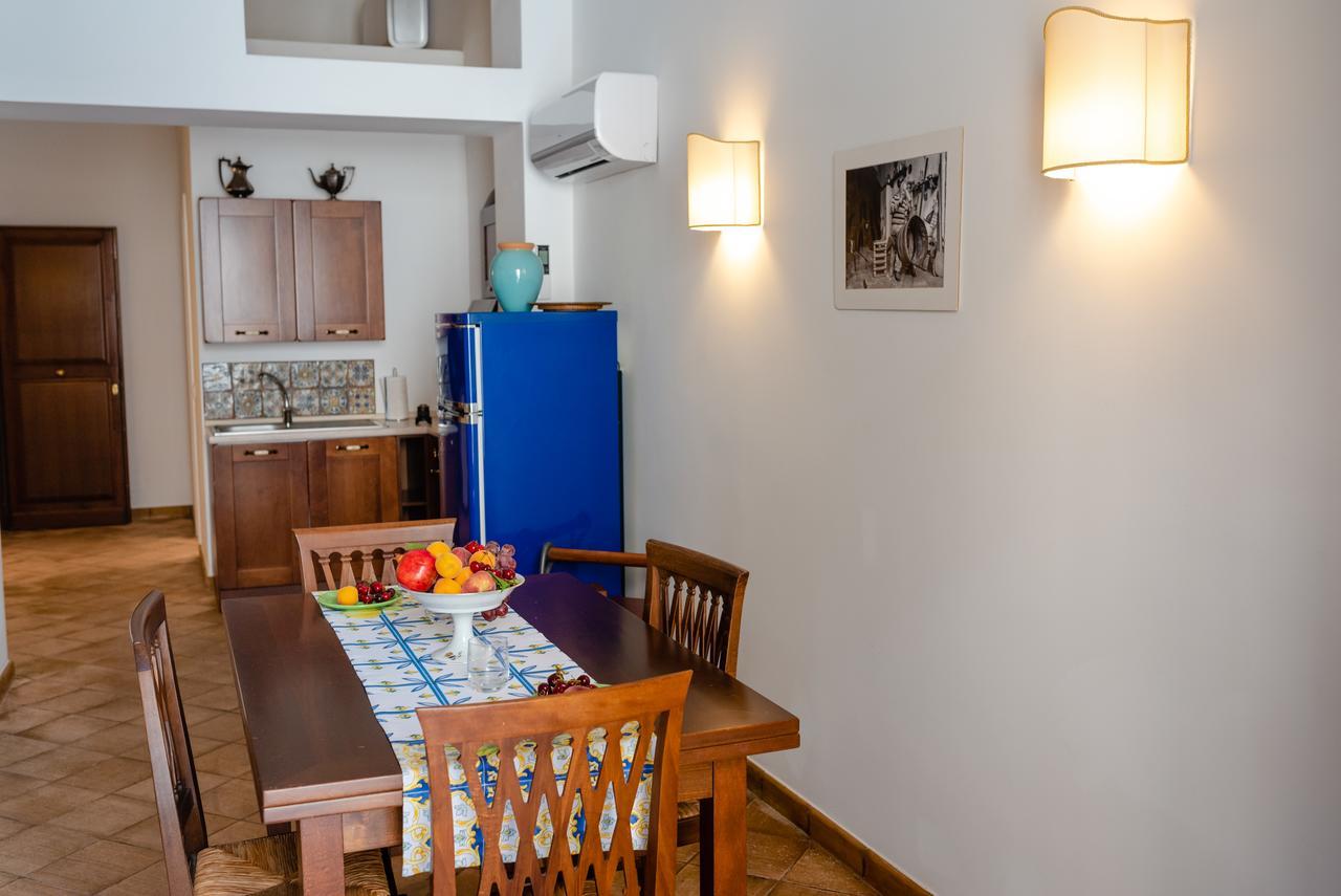 Vilagos & Loft Apartment Taormina