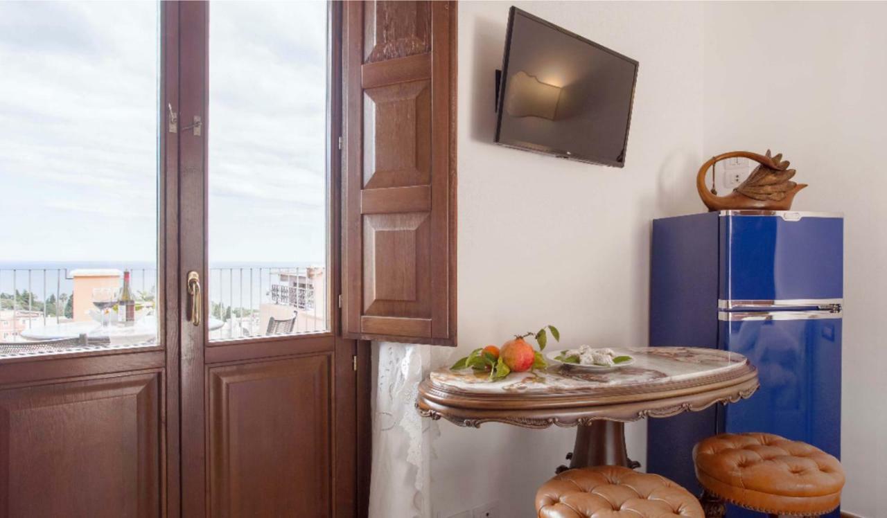 Apartment Vilagos & Loft Taormina